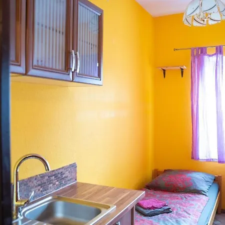 게스트하우스 Sxf 3*